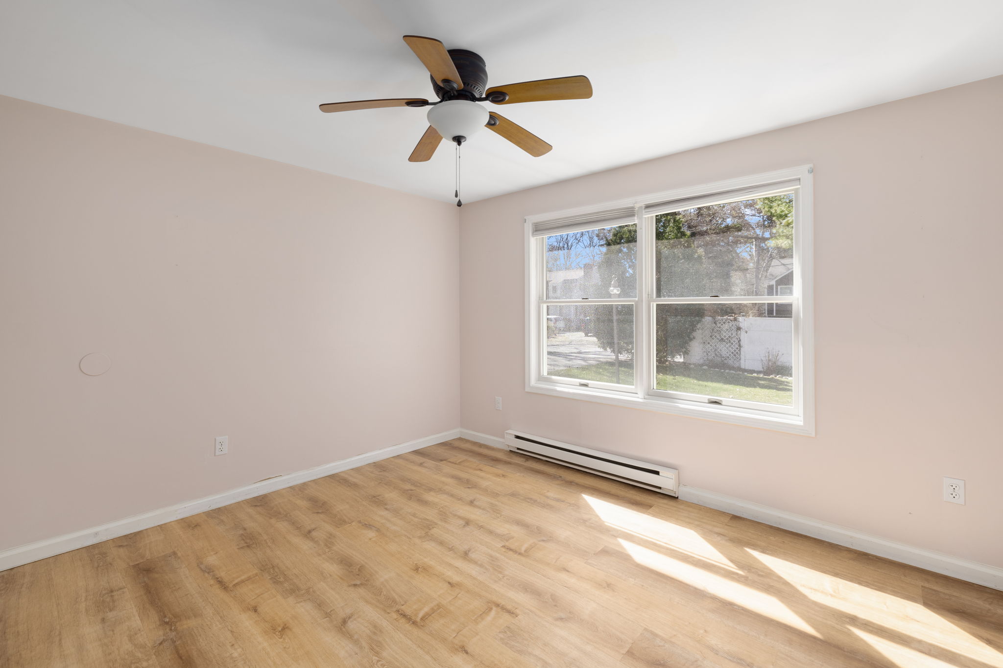  28 Bow And Arrow Trail S, South Kingstown, RI, 02879 - 物件實景