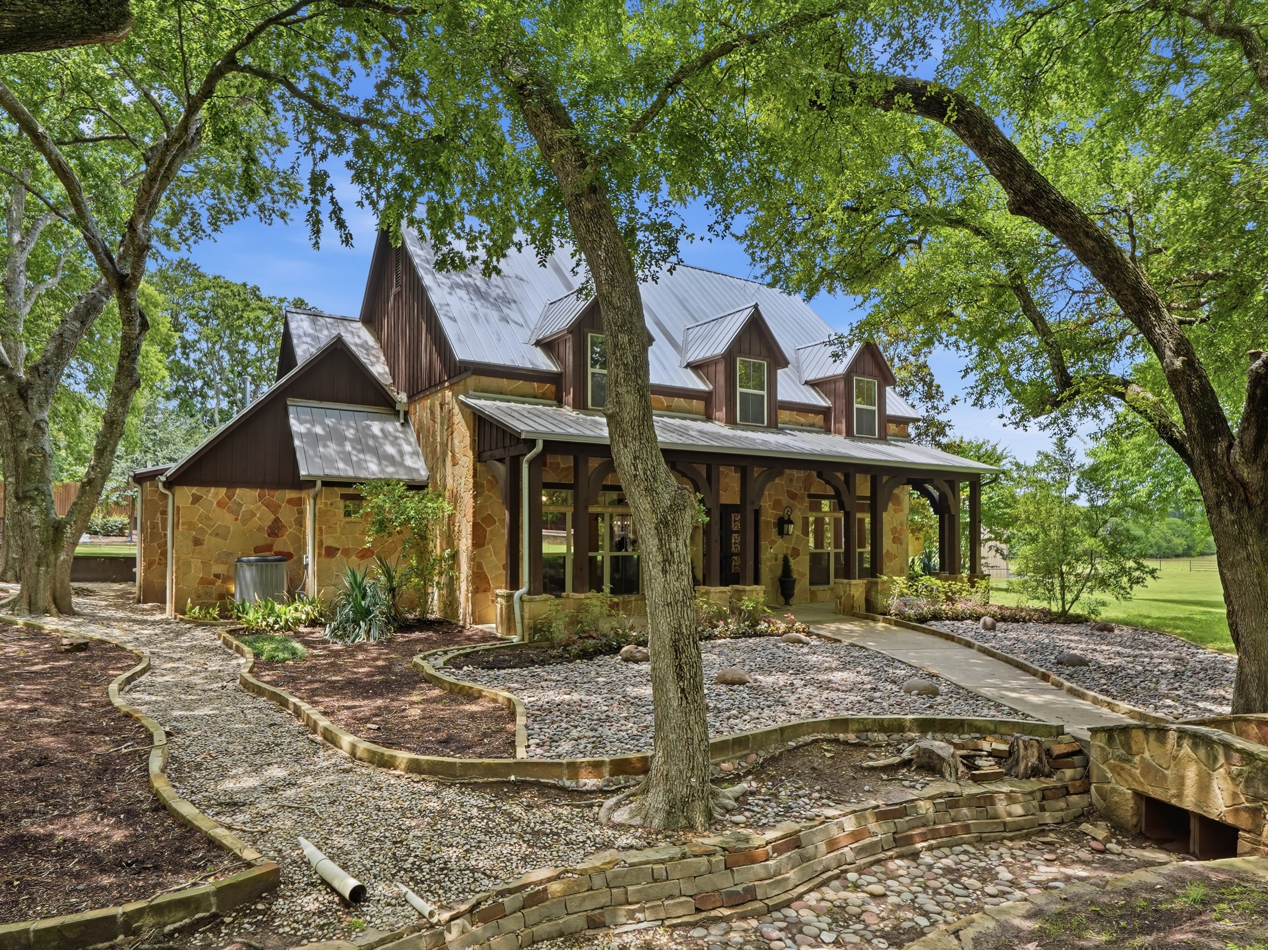  129 Trinity Bluffs, Aledo, TX, 76008 - 物件實景