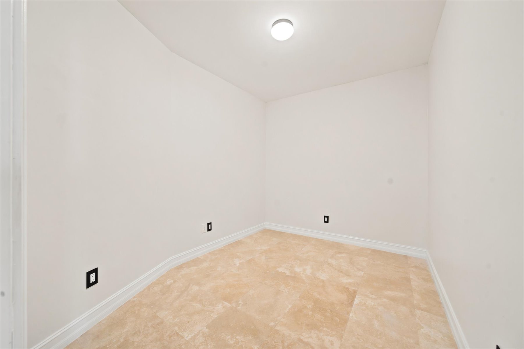  3135 S Highway A1a, Unit# 303, Melbourne Beach, FL, 32951 - 物件實景