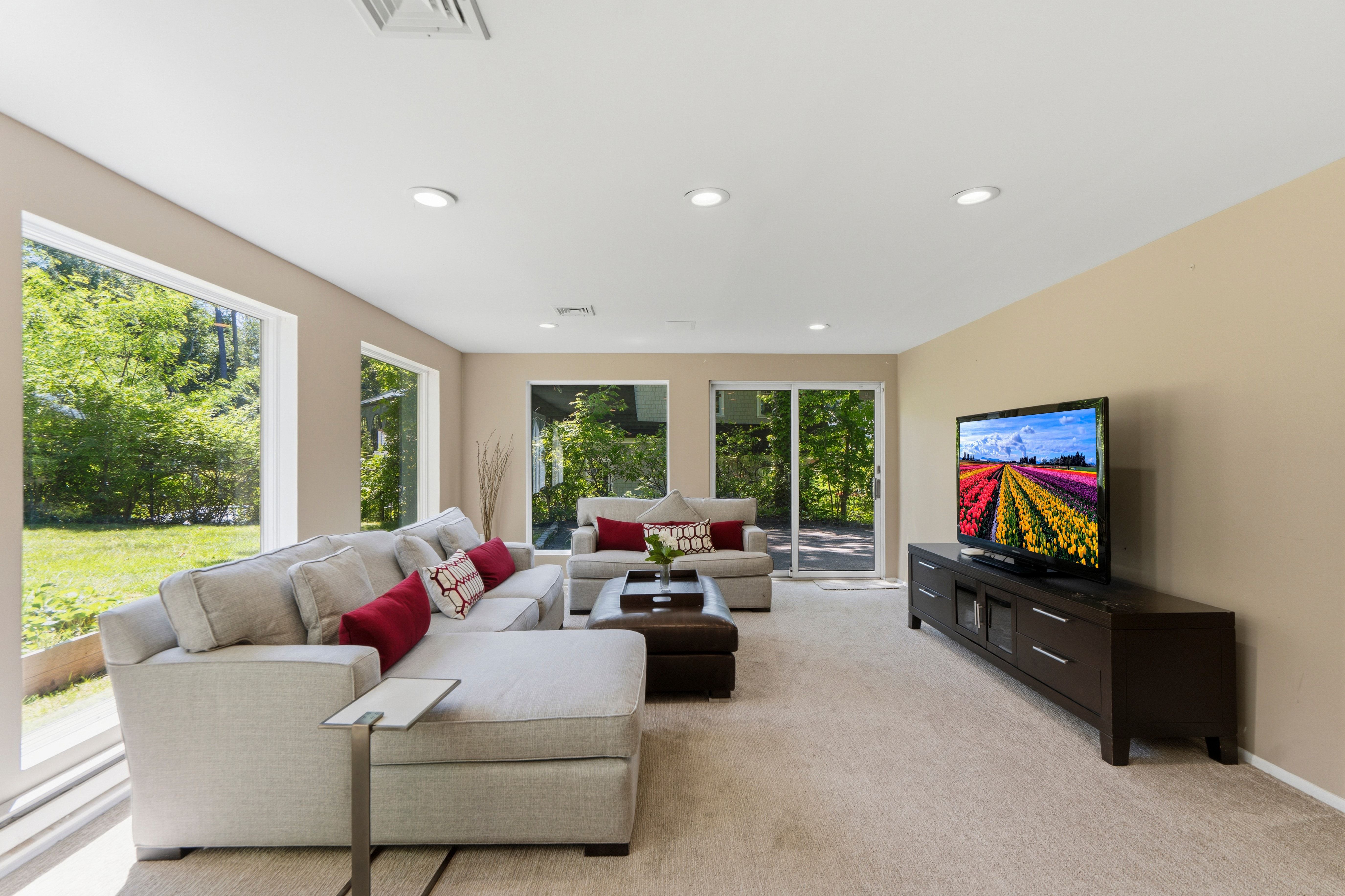  155 Birch Drive, East Hills, NY 11576 - 物件實景