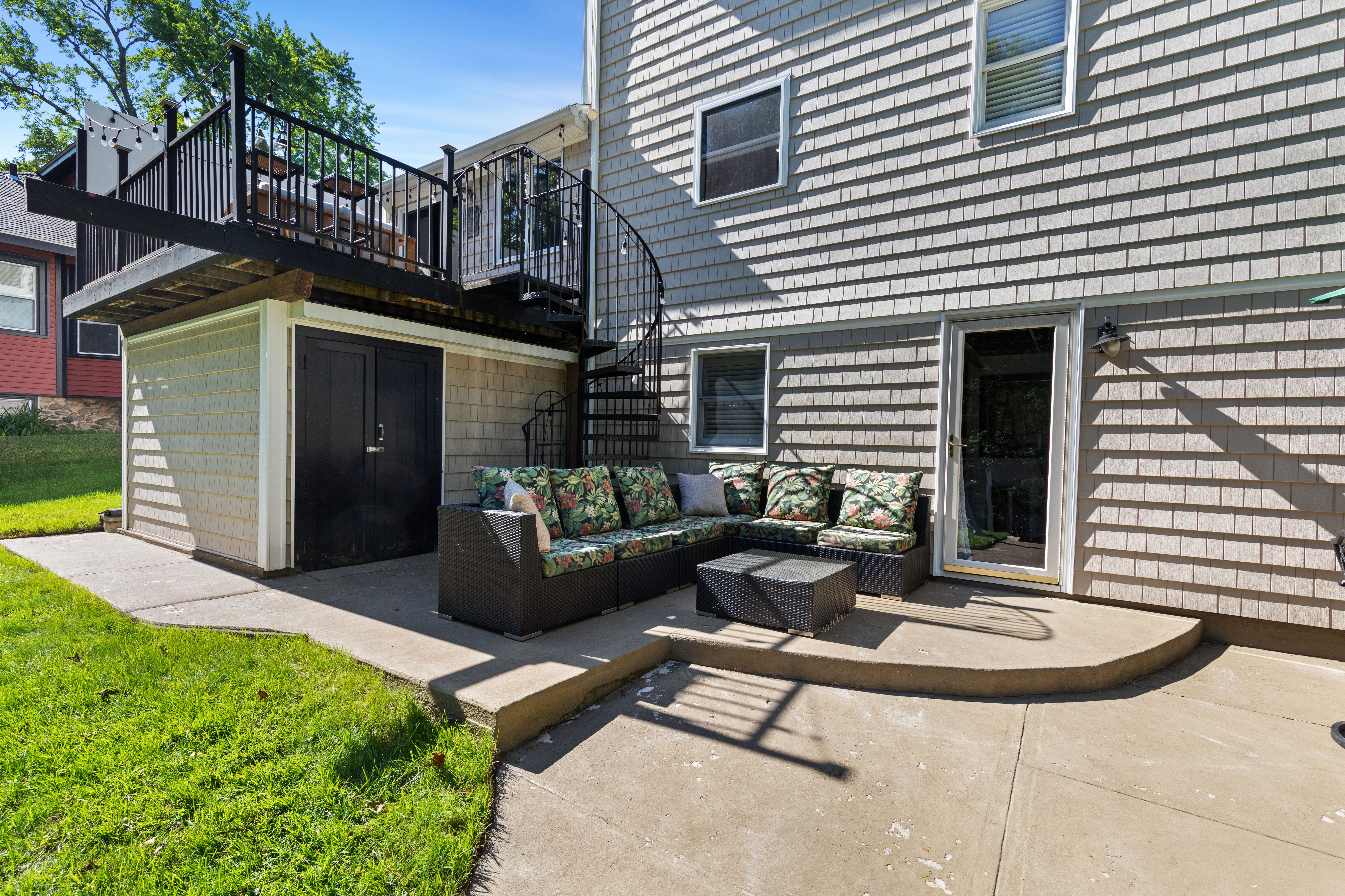  65 May Street, Attleboro, MA, 02703 - 物件實景