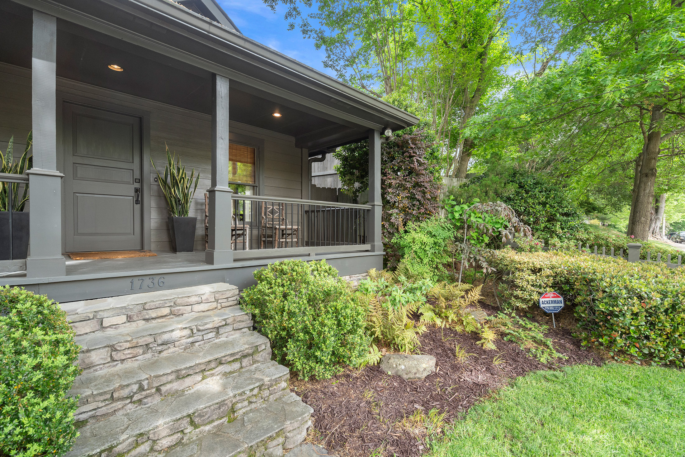  Charming Renovated 1935 Cottage in the Sought-After Underwood Hills Neighborhood - 物件實景