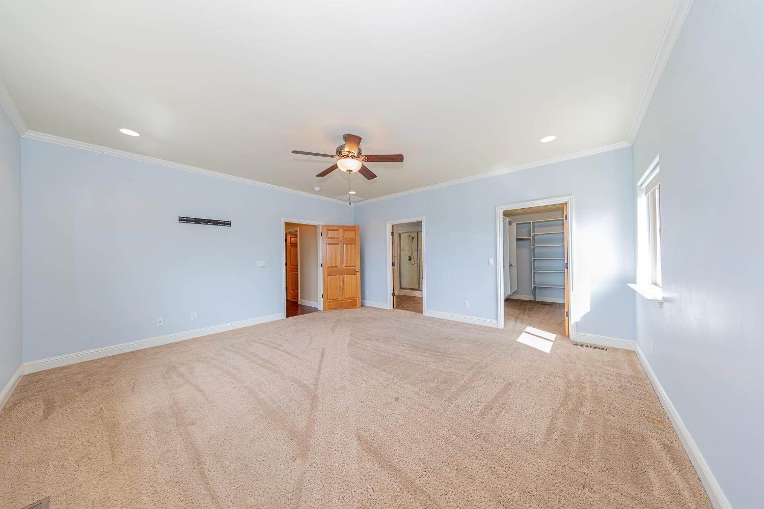 Coarsegold, California, 93614, United States, 3 Bedrooms Bedrooms, ,3 BathroomsBathrooms,Residential,For Sale,1927842