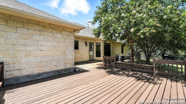 Boerne, Texas, 78006, United States, 3 Bedrooms Bedrooms, ,2 BathroomsBathrooms,Residential,For Sale,1930203