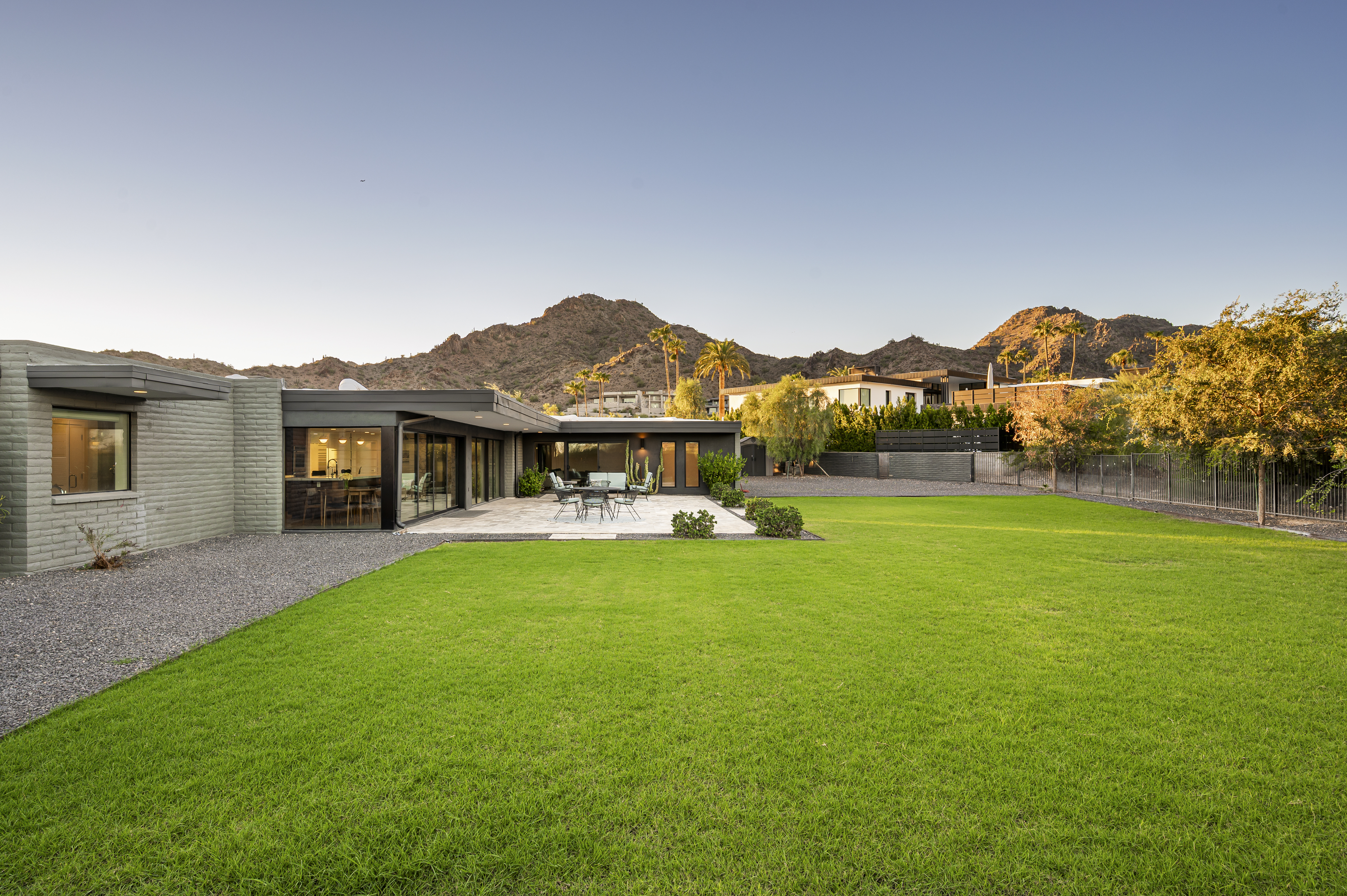  4020 E Sierra Vista Drive  Scottsdale, AZ - 物件實景