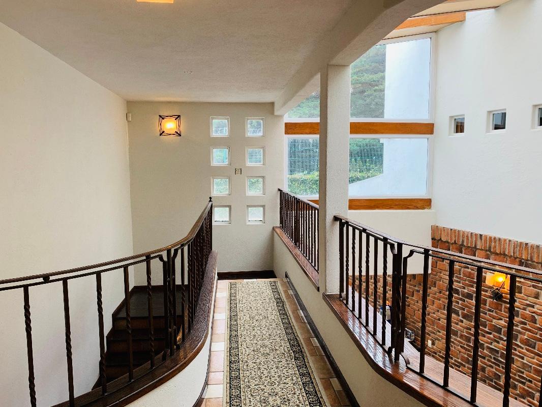 Lerma, Estado de México, 52005, Mexico, 4 Bedrooms Bedrooms, ,4 BathroomsBathrooms,Residential,For Sale,1918511