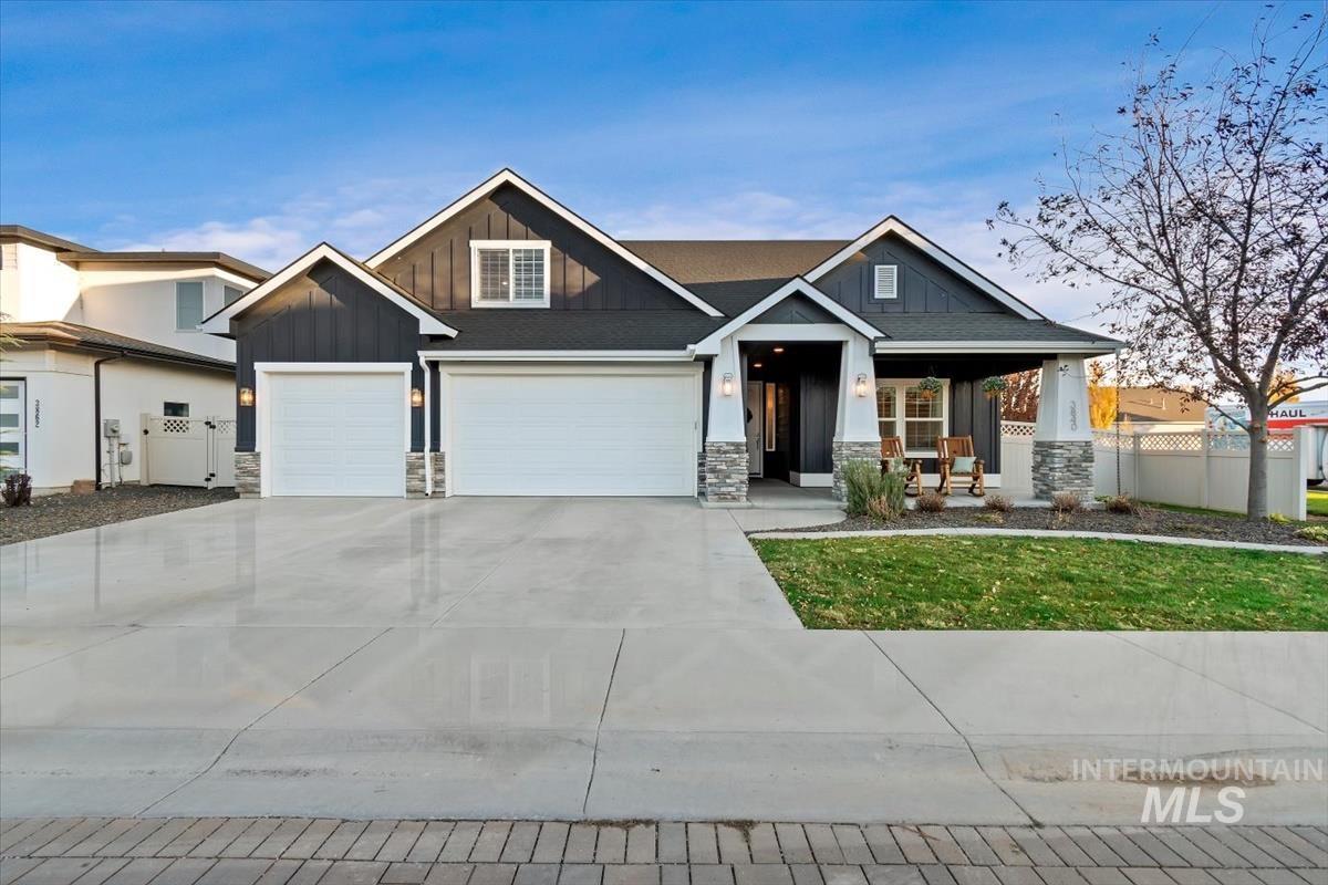 Riva Capri St, Meridian, ID 83646