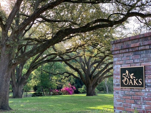 Lake Charles, Louisiana, 70605, United States, 3 Bedrooms Bedrooms, ,2 BathroomsBathrooms,Residential,For Sale,1978855