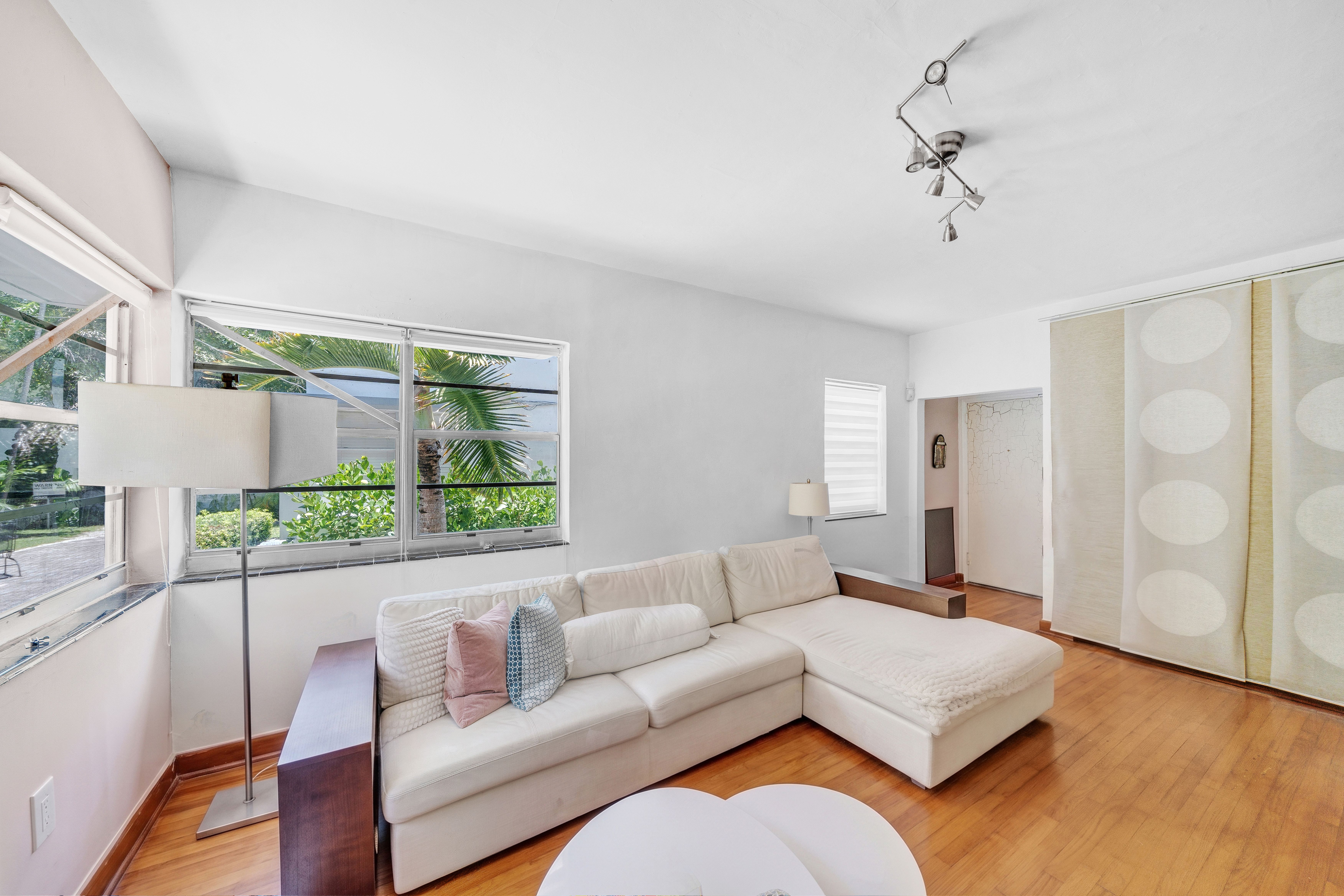 1559 Meridian Ave, Miami Beach, FL, 33139 - 物件實景
