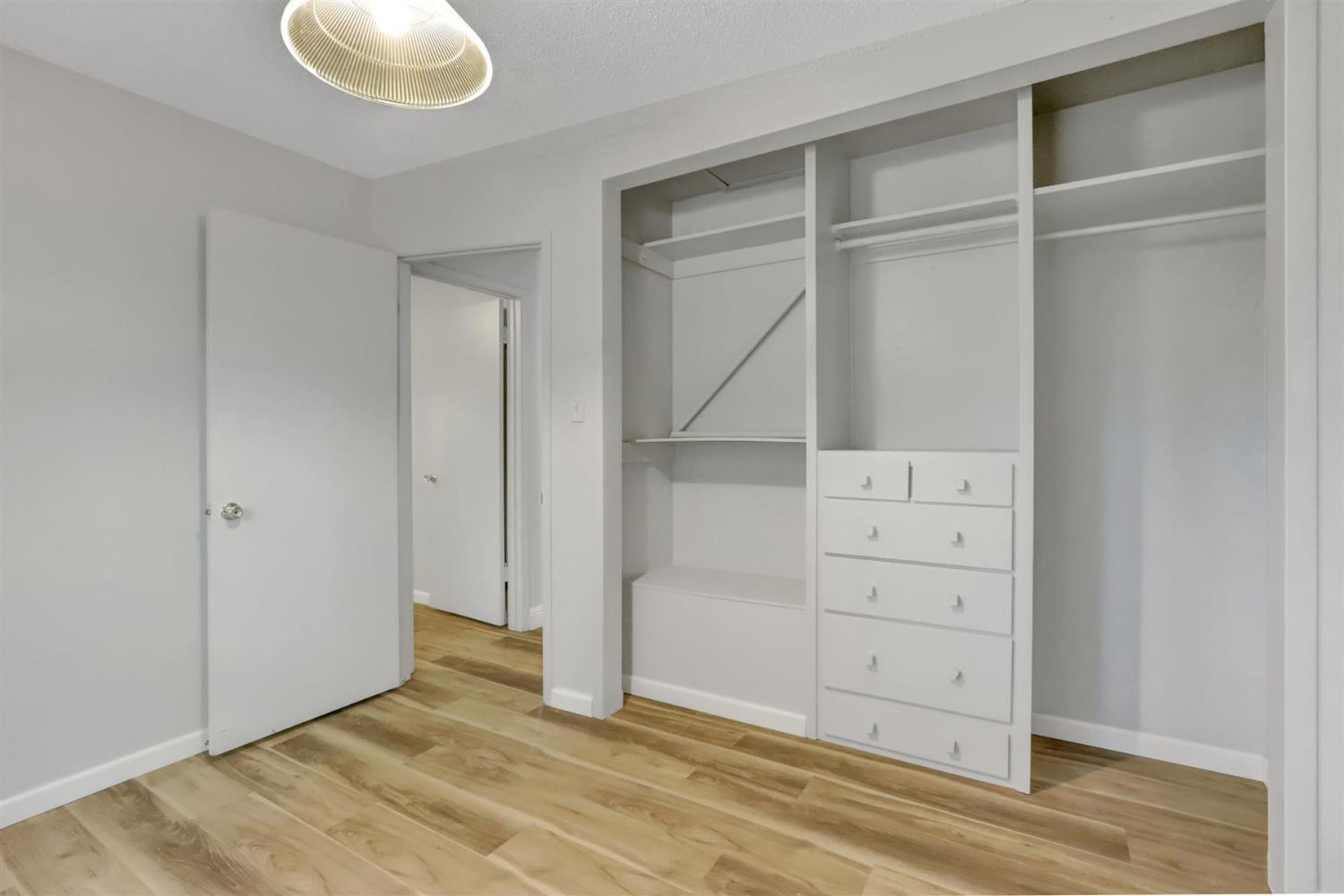 Nevada City, California, 95959, United States, 3 Bedrooms Bedrooms, ,2 BathroomsBathrooms,Residential,For Sale,1992371