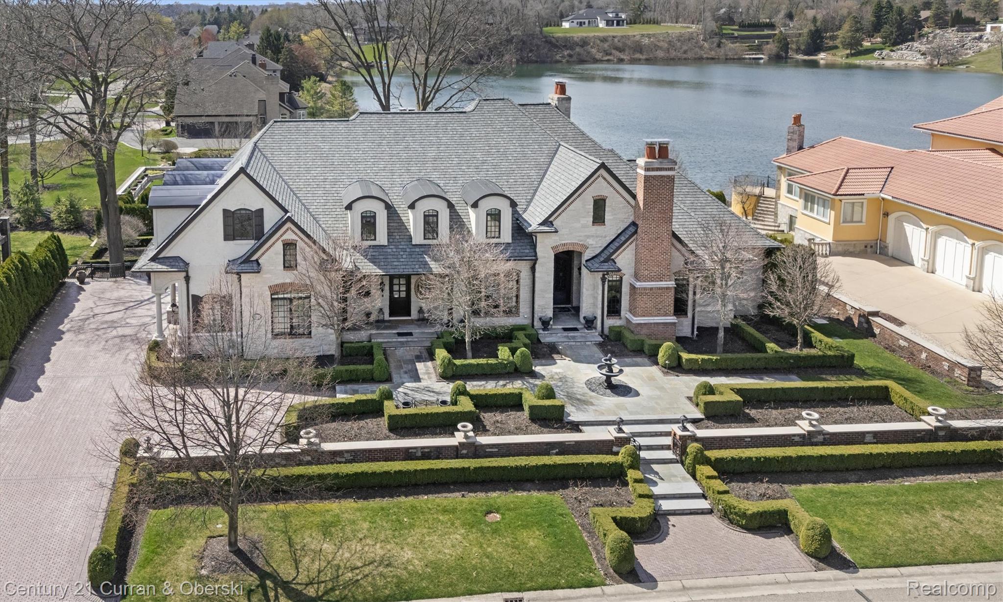 Northville, Michigan, 48168, United States, 4 Bedrooms Bedrooms, ,7 BathroomsBathrooms,Residential,For Sale,2038864