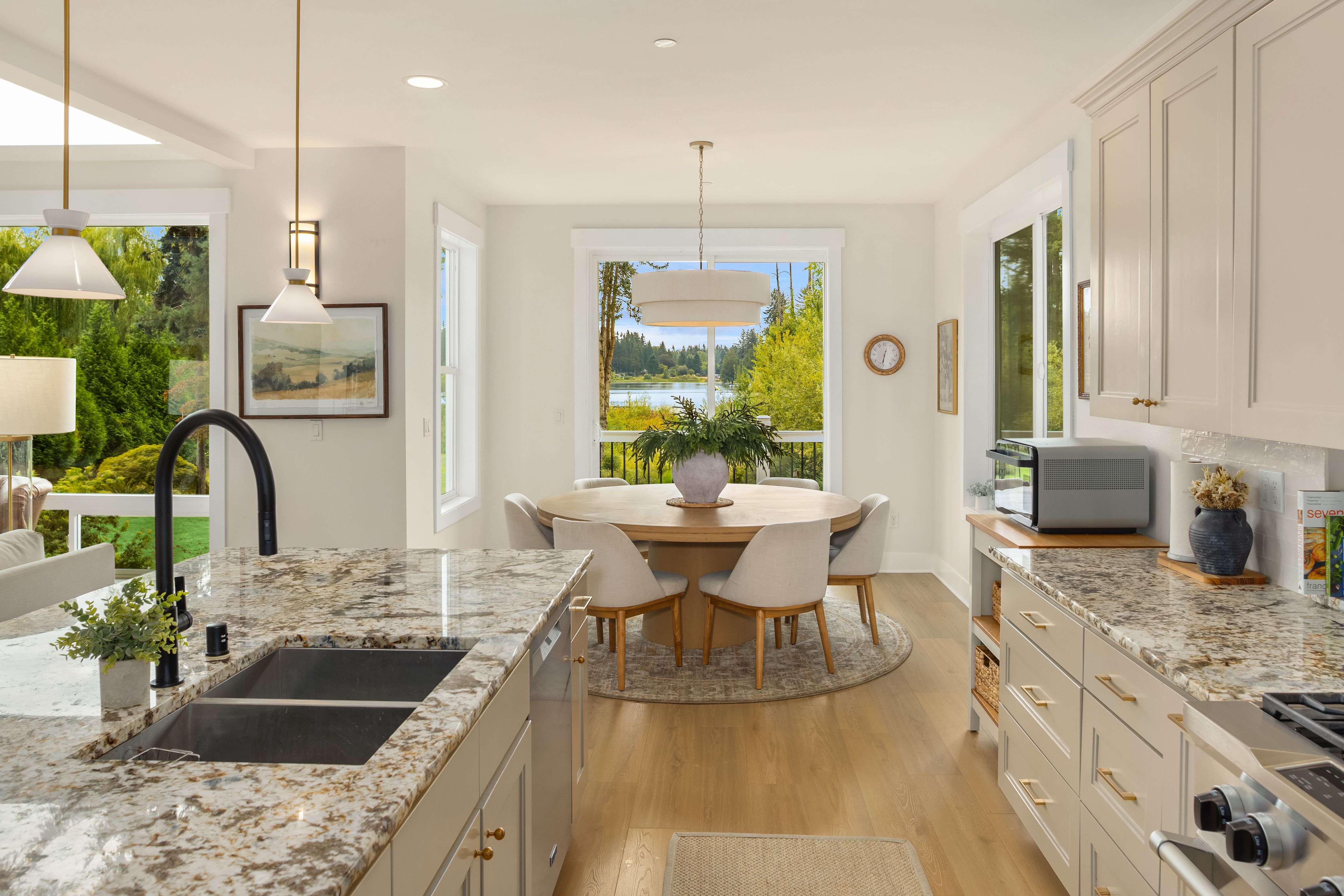  18619 Northeast Woodinville Duvall Road, Woodinville, WA 98072 - 物件實景