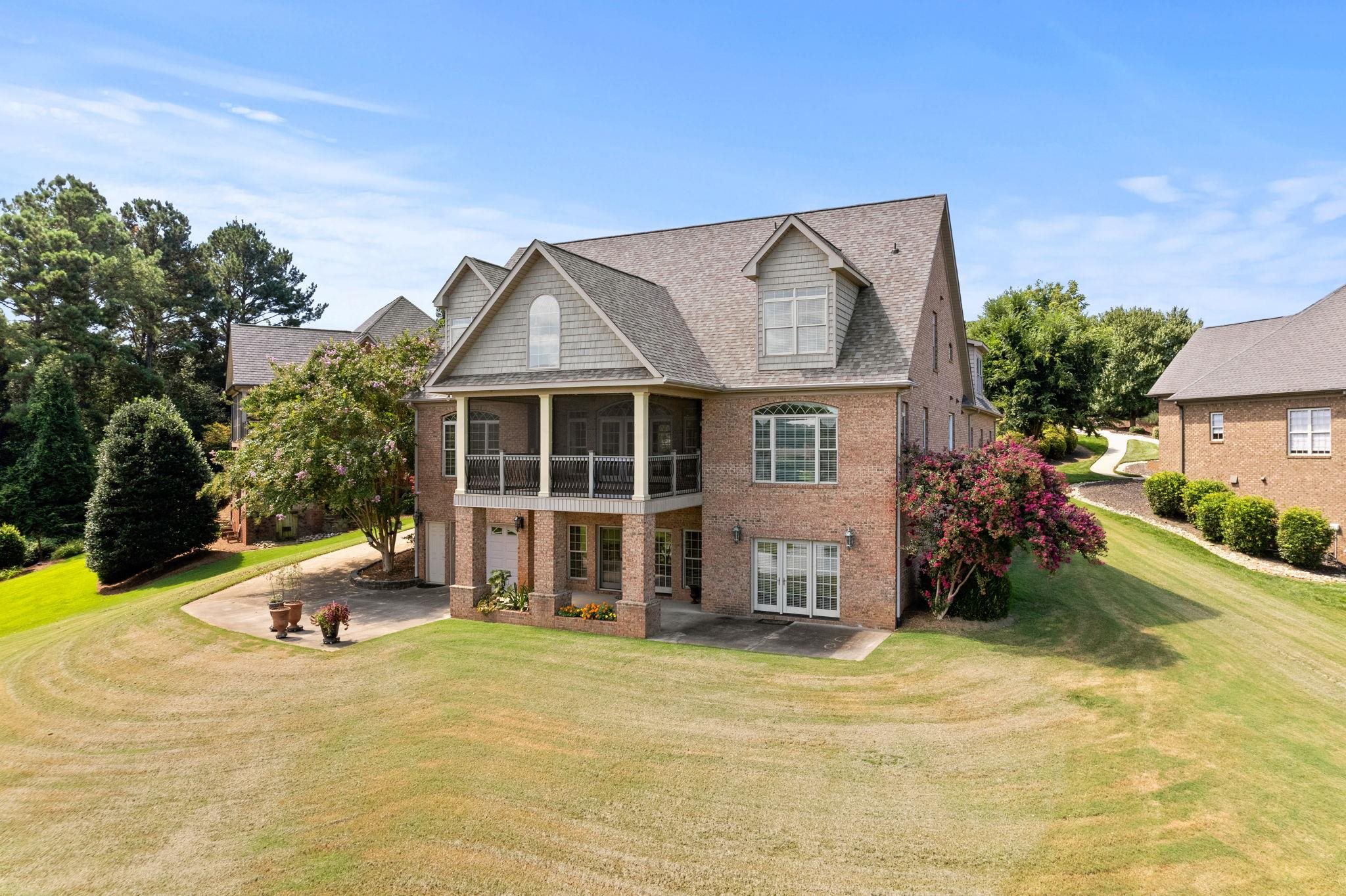Inman, South Carolina, 29349, United States, 3 Bedrooms Bedrooms, ,5 BathroomsBathrooms,Residential,For Sale,1930176