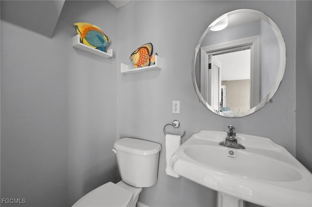 Cape Coral, Florida, 33914, United States, 4 Bedrooms Bedrooms, ,5 BathroomsBathrooms,Residential,For Sale,1978180