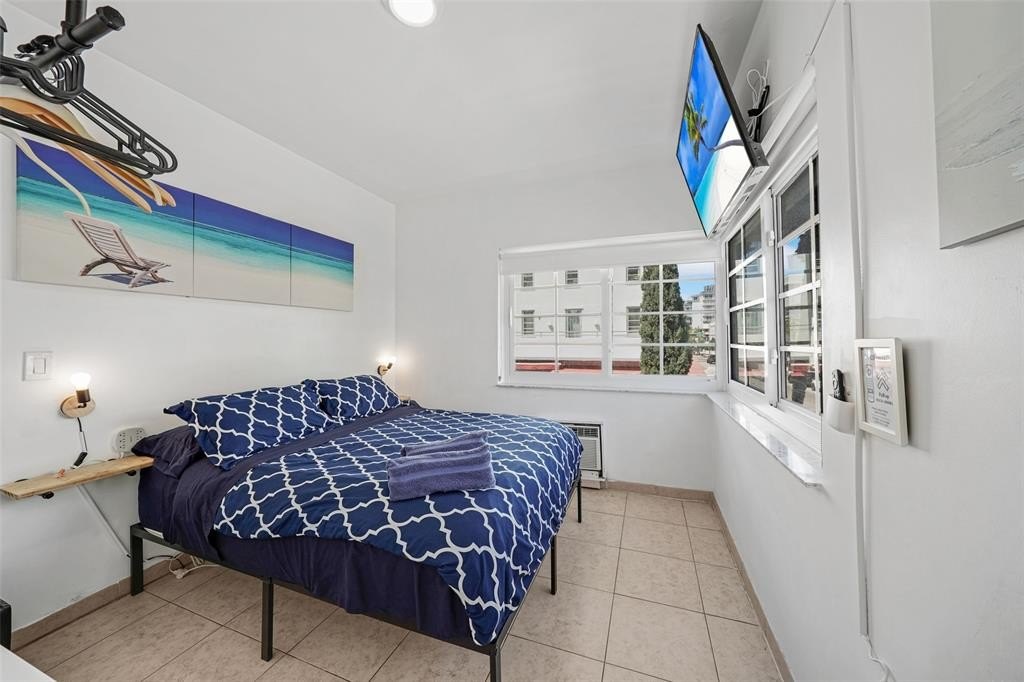 Miami Beach, Florida, 33139, United States, 2 Bedrooms Bedrooms, ,2 BathroomsBathrooms,Residential,For Sale,1923185