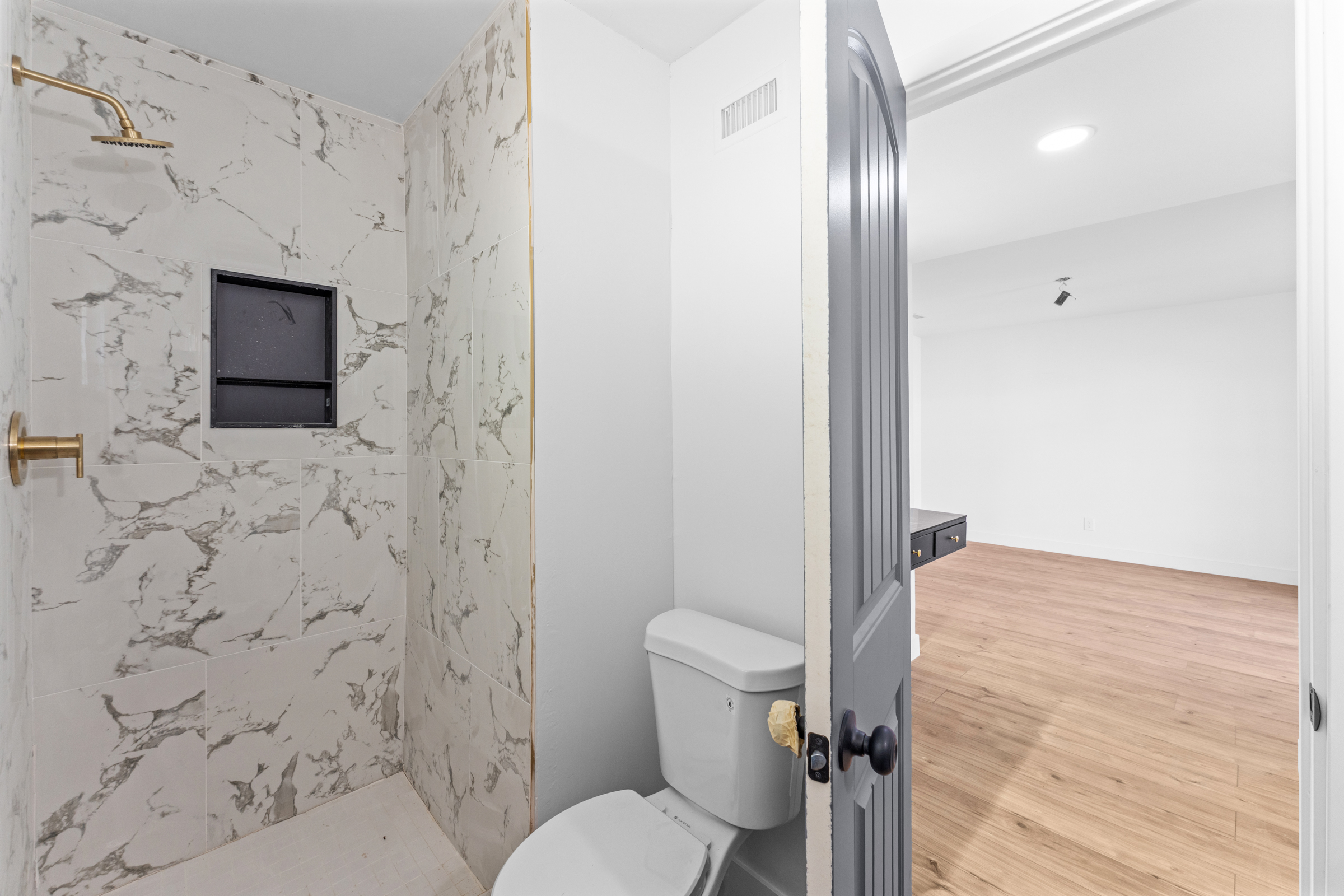 Rialto, California, 92376, United States, 4 Bedrooms Bedrooms, ,2 BathroomsBathrooms,Residential,For Sale,2006386