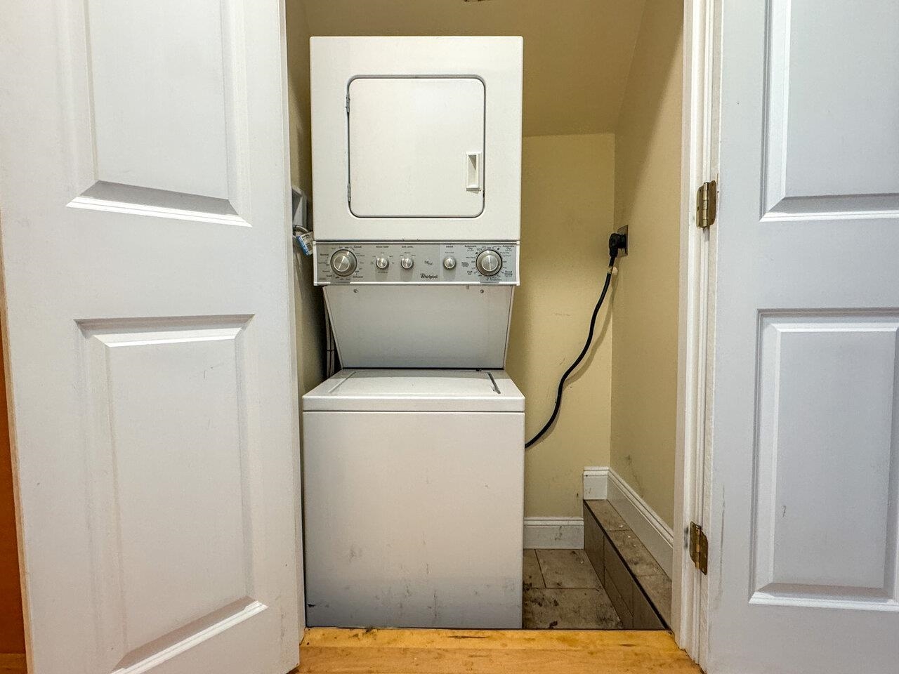 Burlington, Vermont, 05401, United States, ,Residential,For Sale,1990307