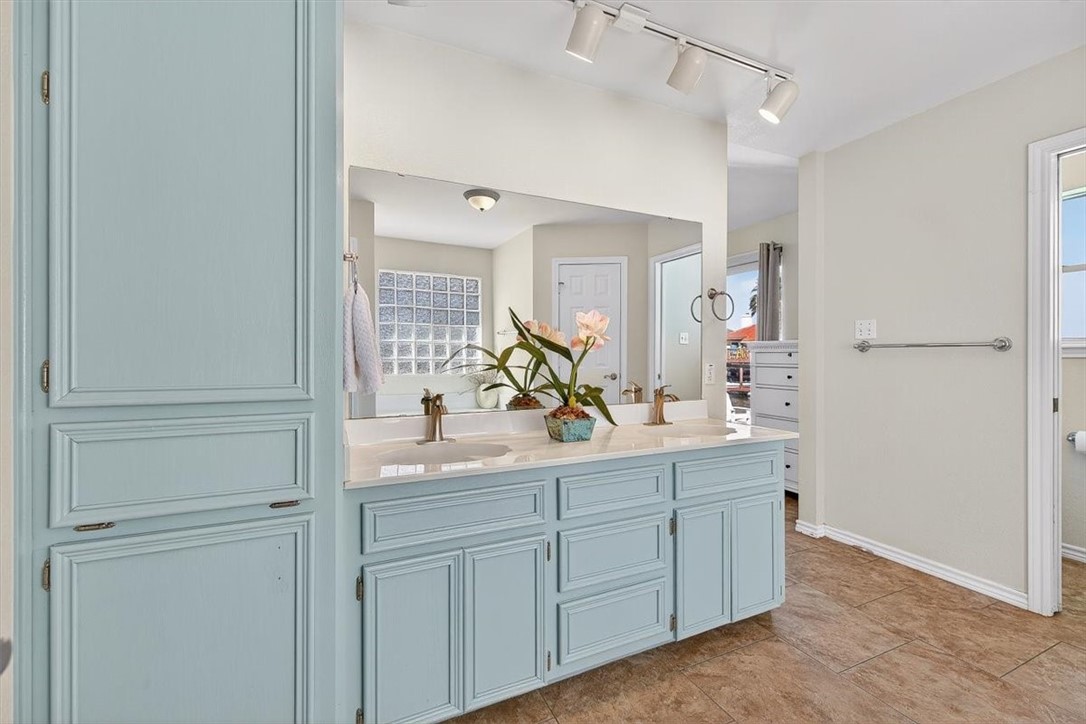 Corpus Christi, Texas, 78418, United States, 3 Bedrooms Bedrooms, ,2 BathroomsBathrooms,Residential,For Sale,1997233