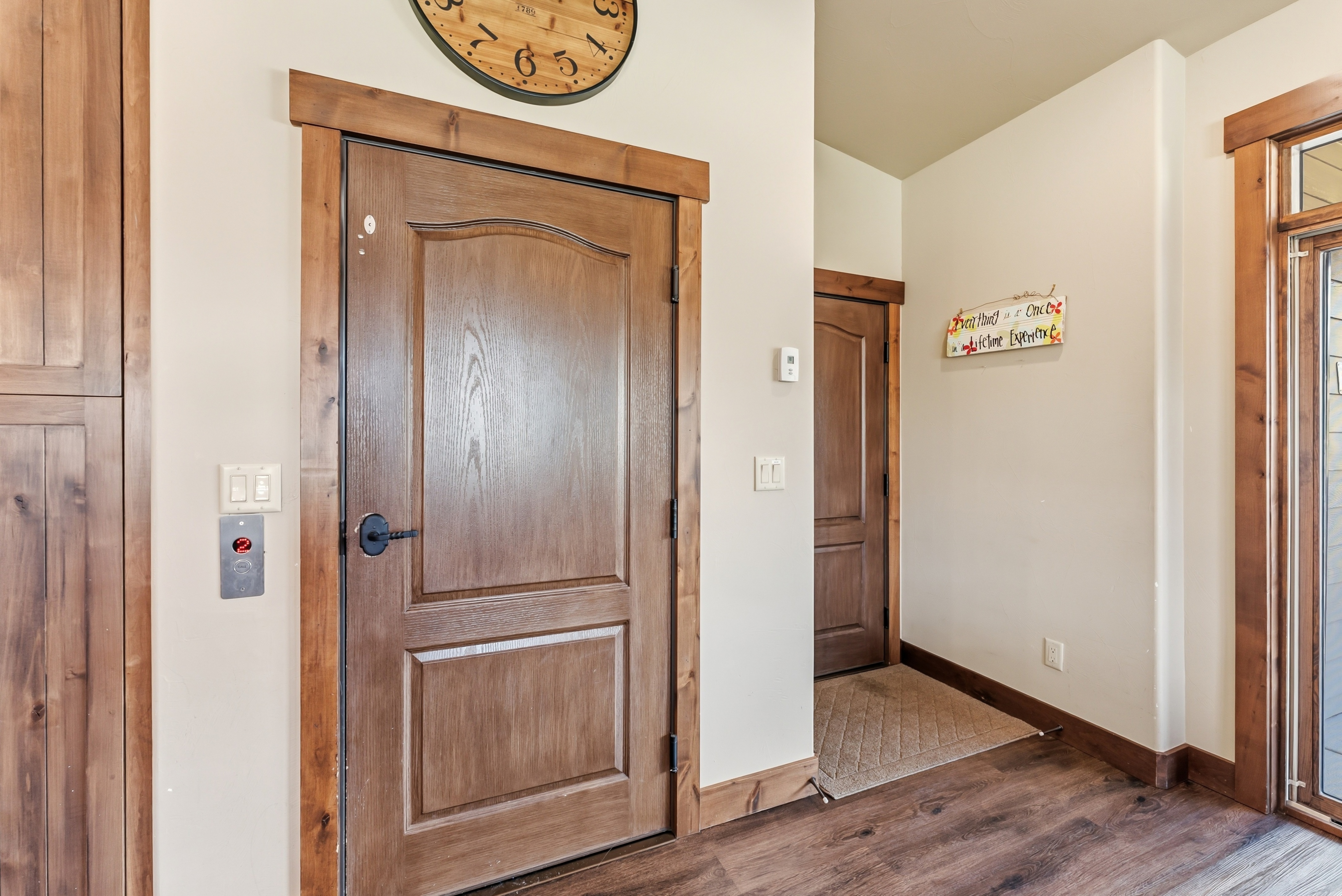  318 S 8th Avenue, Frisco, CO, 80443 - 物件實景