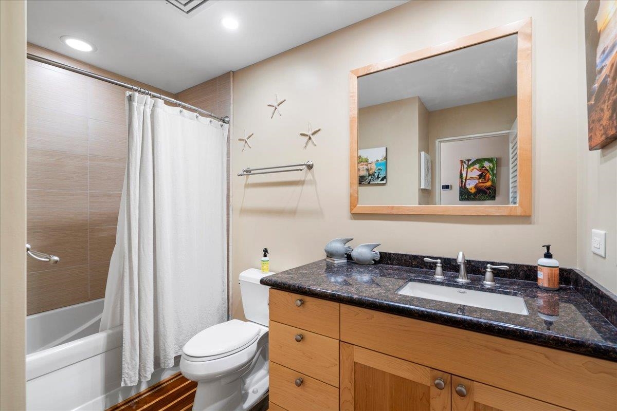 Lahaina, Hawaii, 96761, United States, 2 Bedrooms Bedrooms, ,2 BathroomsBathrooms,Residential,For Sale,2002280