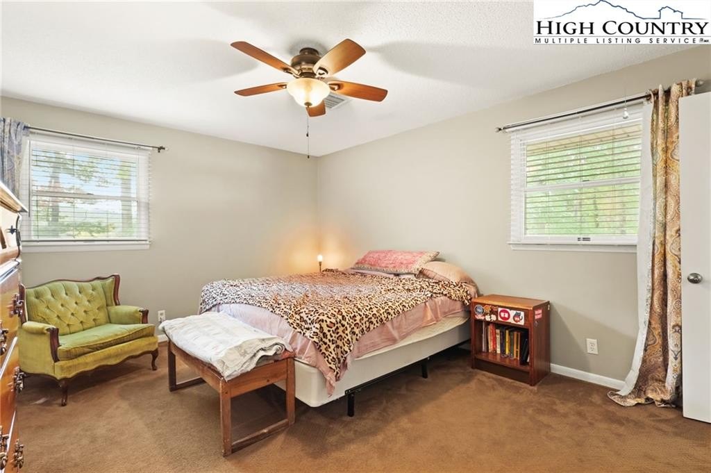 Boone, North Carolina, 28607, United States, 3 Bedrooms Bedrooms, ,3 BathroomsBathrooms,Residential,For Sale,1974866