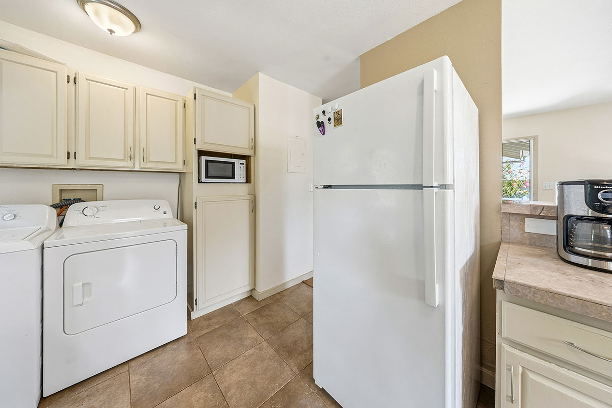 Kapaa, Hawaii, 96746, United States, 4 Bedrooms Bedrooms, ,2 BathroomsBathrooms,Residential,For Sale,1989246