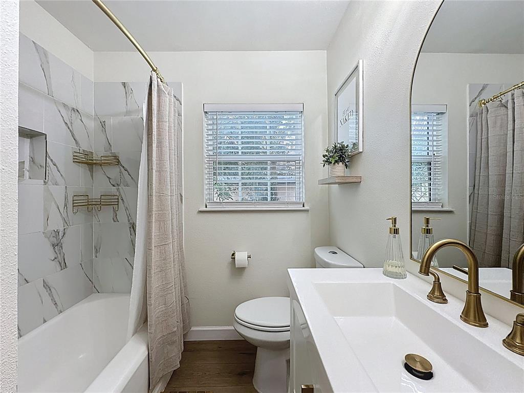 Orlando, Florida, 32804, United States, 2 Bedrooms Bedrooms, ,1 BathroomBathrooms,Residential,For Sale,1920096