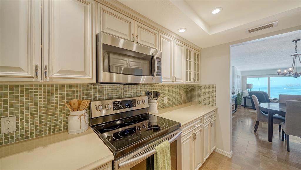 Sarasota, Florida, 34242, United States, 2 Bedrooms Bedrooms, ,2 BathroomsBathrooms,Residential,For Sale,1827426