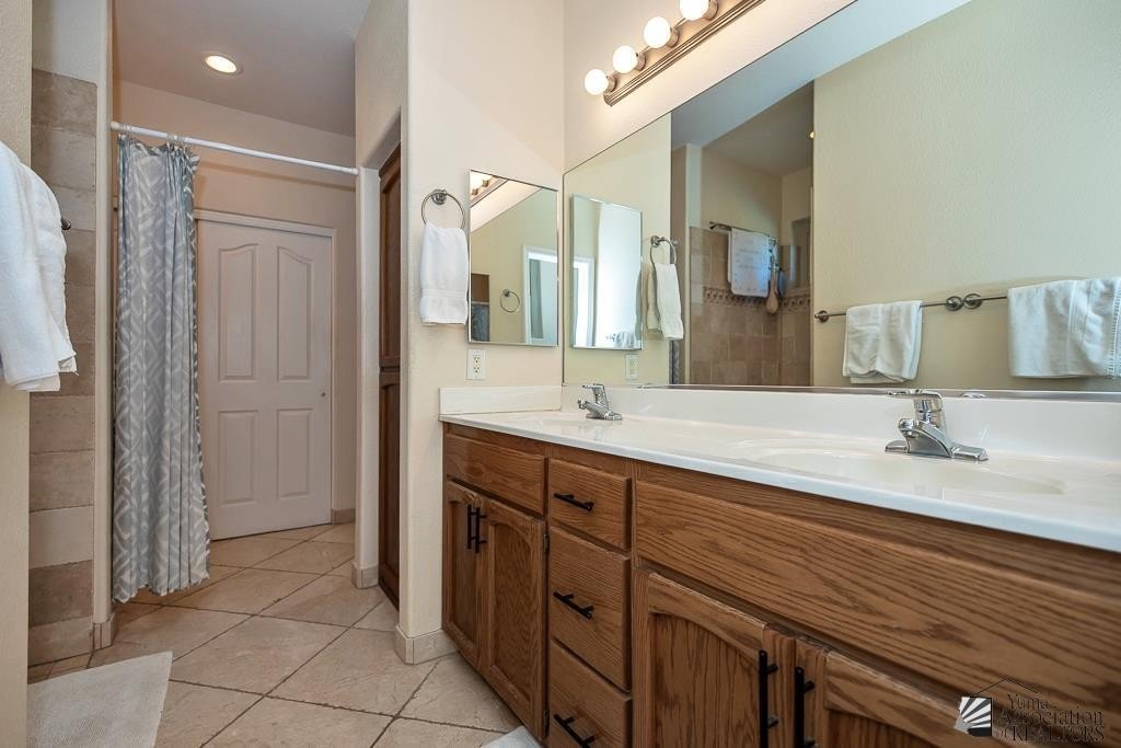 Yuma, Arizona, 85367, United States, 4 Bedrooms Bedrooms, ,1 BathroomBathrooms,Residential,For Sale,2010746