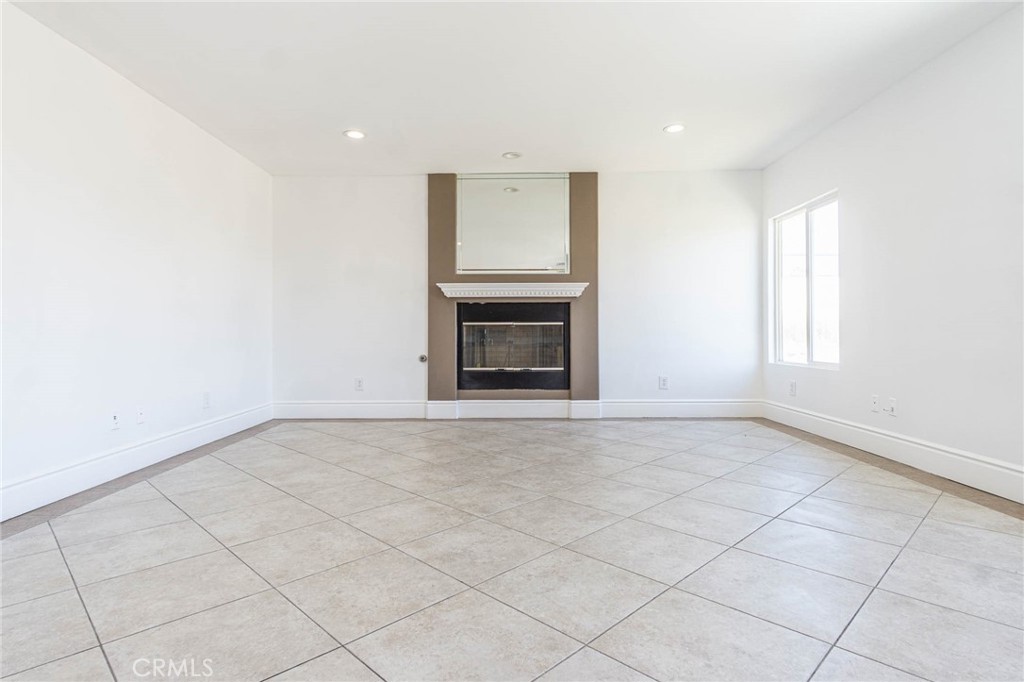 Apple Valley, California, 92307, United States, 6 Bedrooms Bedrooms, ,7 BathroomsBathrooms,Residential,For Sale,2022509