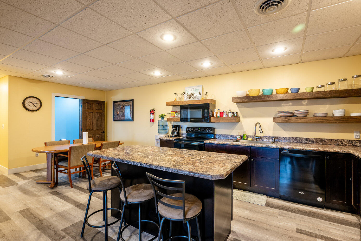 Buffalo, Wyoming, 82834, United States, 4 Bedrooms Bedrooms, ,4 BathroomsBathrooms,Residential,For Sale,1990981