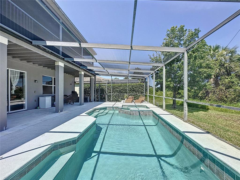 Davenport, Florida, 33896, United States, 5 Bedrooms Bedrooms, ,4 BathroomsBathrooms,Residential,For Sale,1839157