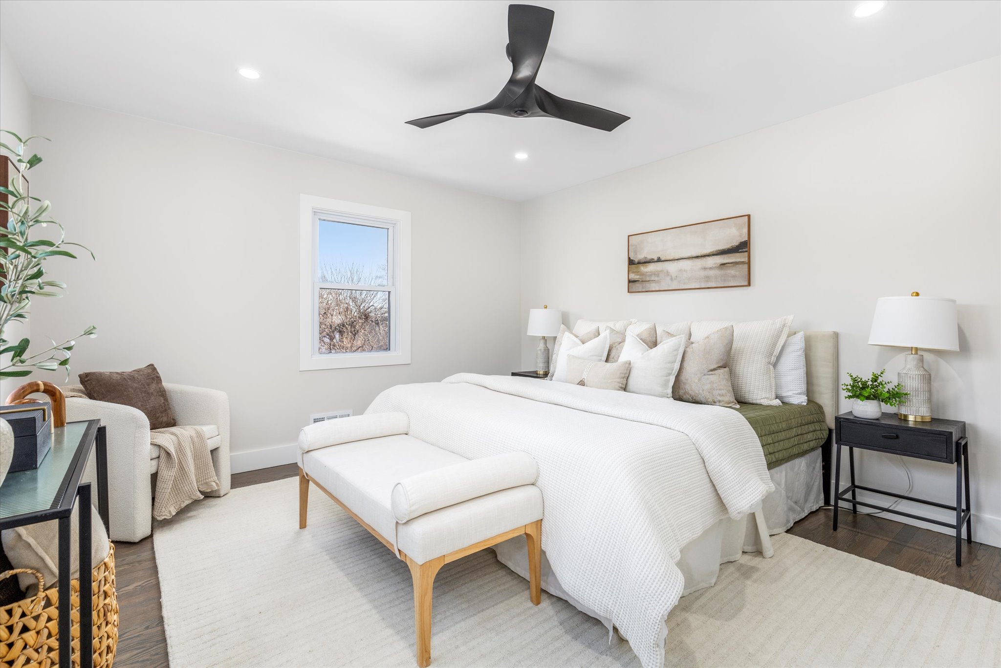 Clifton, New Jersey, 07014, United States, 4 Bedrooms Bedrooms, ,2 BathroomsBathrooms,Residential,For Sale,2005984