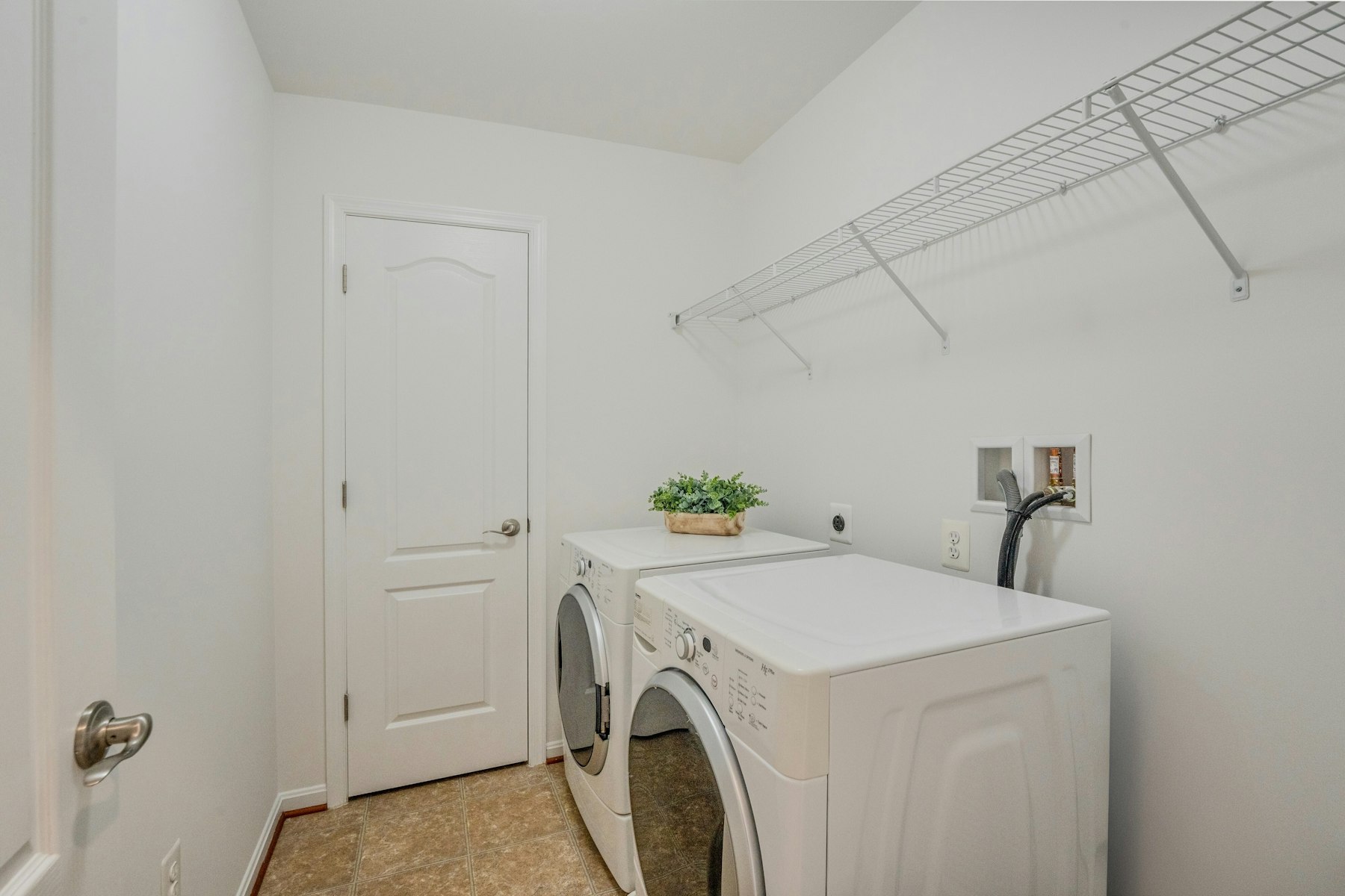  13544 Arcadian Drive, Leesburg, VA, 20176 - 物件實景