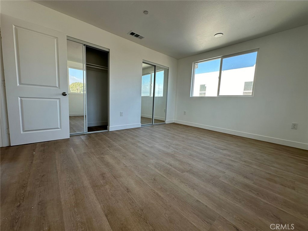 LOS ANGELES, California, 90001, United States, ,Residential,For Sale,1810570