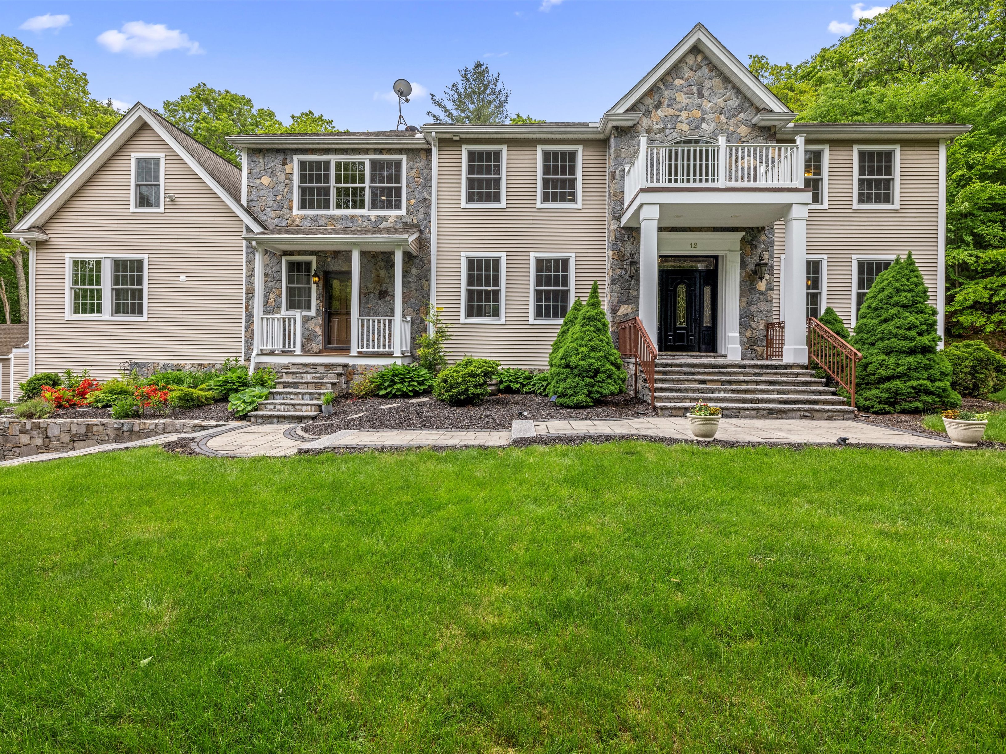  Thoughtfully designed home, perfect for multigenerational living - 物件實景