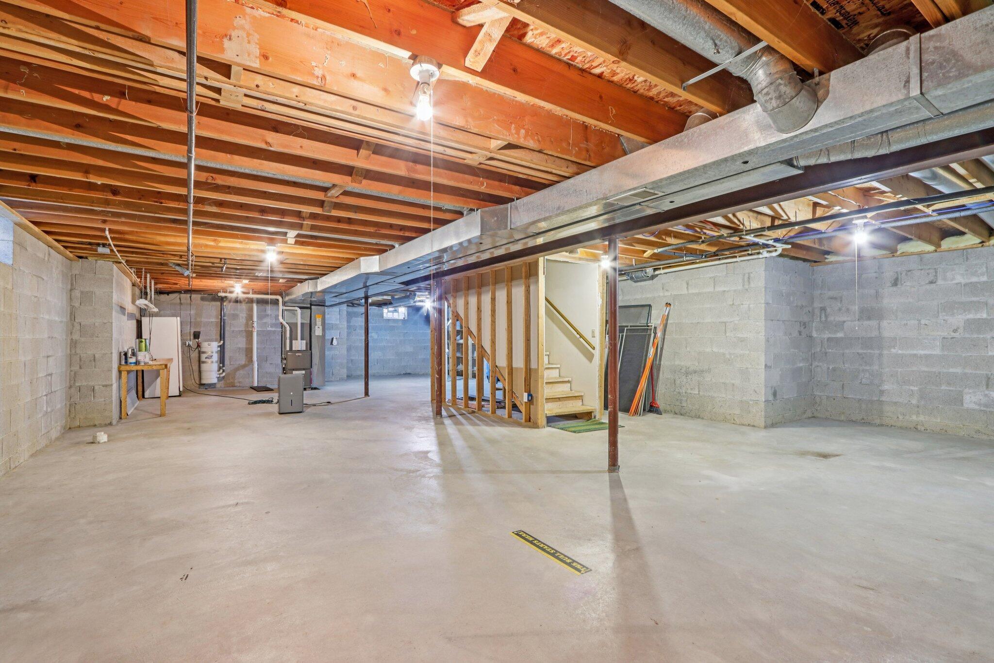 Muskego, Wisconsin, 53150, United States, 3 Bedrooms Bedrooms, ,3 BathroomsBathrooms,Residential,For Sale,2007813