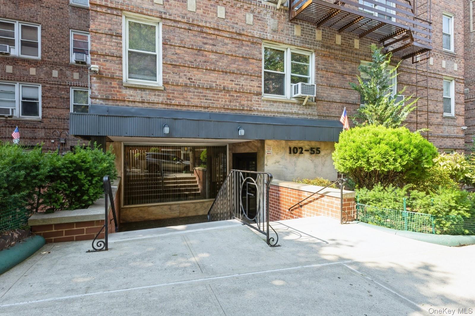 Forest Hills, New York, 11375, United States, 2 Bedrooms Bedrooms, ,2 BathroomsBathrooms,Residential,For Sale,1967778