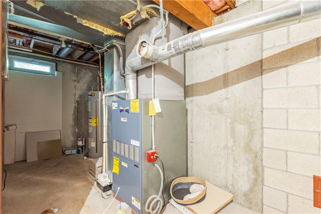 Bellingham, Massachusetts, 02019, United States, 3 Bedrooms Bedrooms, ,3 BathroomsBathrooms,Residential,For Sale,1978290