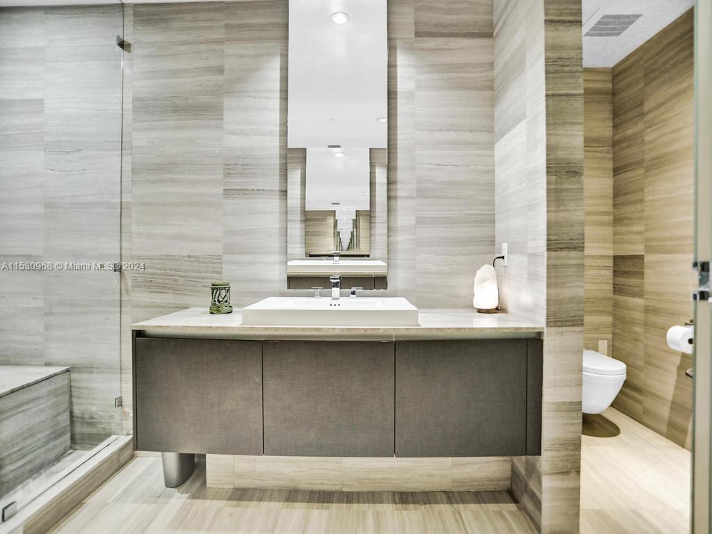 3250 NE 188th St Unit 207, Aventura, Florida, 33180, United States, 3 Bedrooms Bedrooms, ,5 BathroomsBathrooms,Residential,For Sale,3250 NE 188th St Unit 207,1480245