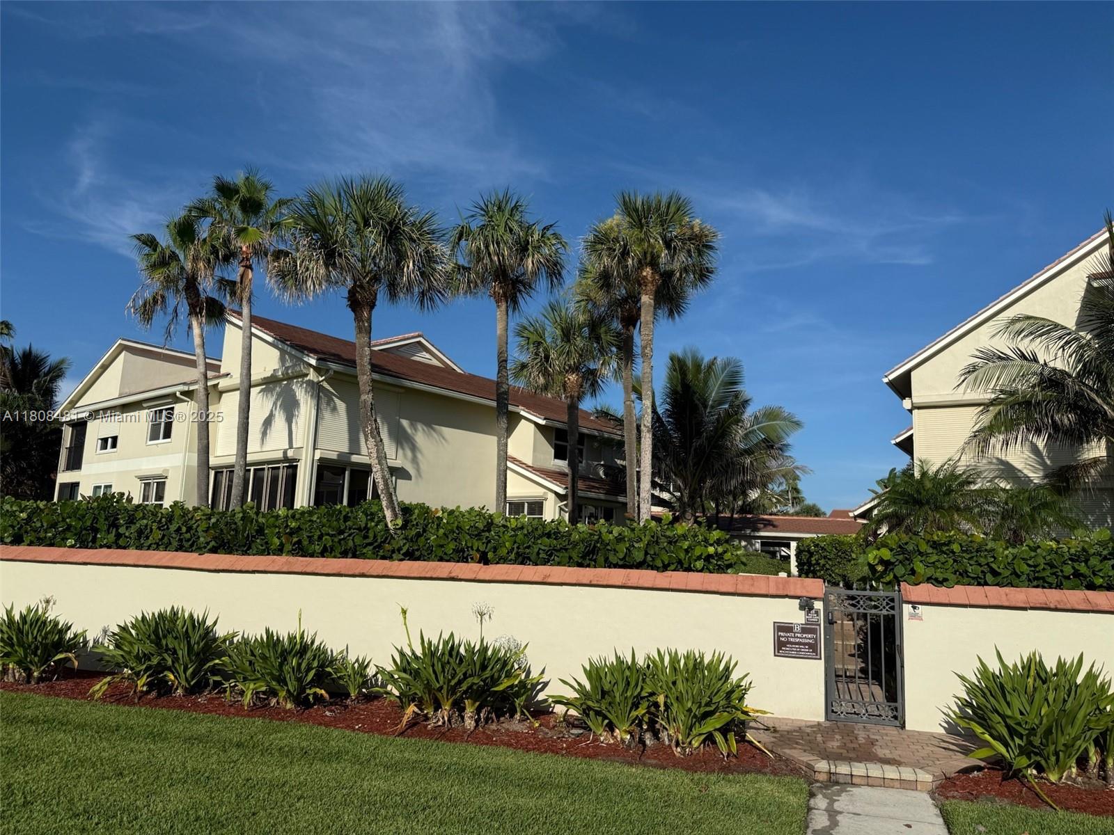 Jupiter, Florida, 33477, United States, 3 Bedrooms Bedrooms, ,2 BathroomsBathrooms,Residential,For Sale,1827227