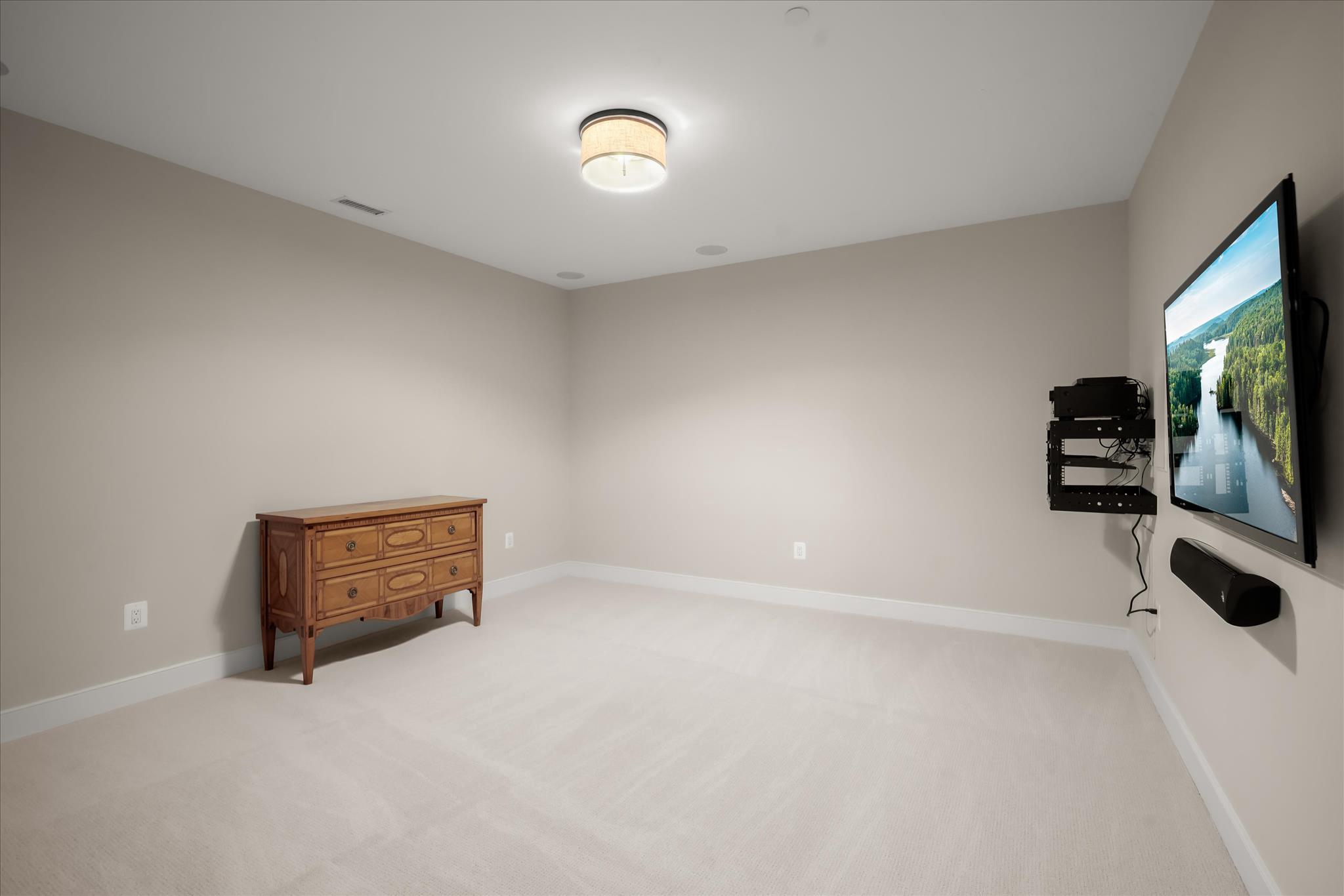  8204 Caraway Street, Cabin John, MD, 20818 - 物件實景
