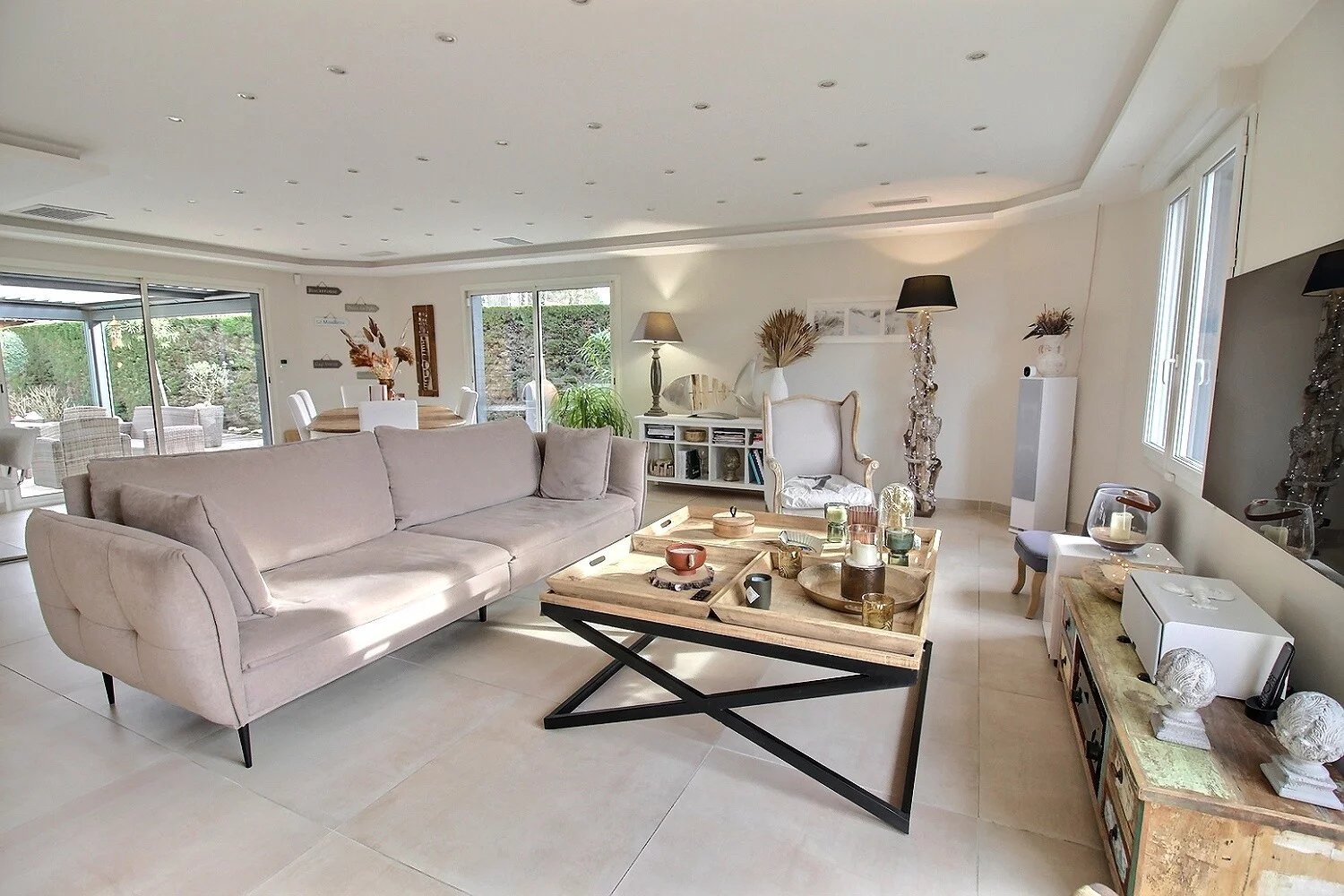 Gujan-Mestras, New Aquitaine, 33470, FR, 5 Bedrooms Bedrooms, ,3 BathroomsBathrooms,Residential,For Sale,1626924