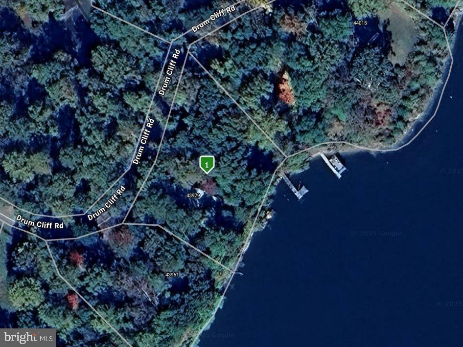 Hollywood, Maryland, 20636, United States, 3 Bedrooms Bedrooms, ,2 BathroomsBathrooms,Residential,For Sale,1977311