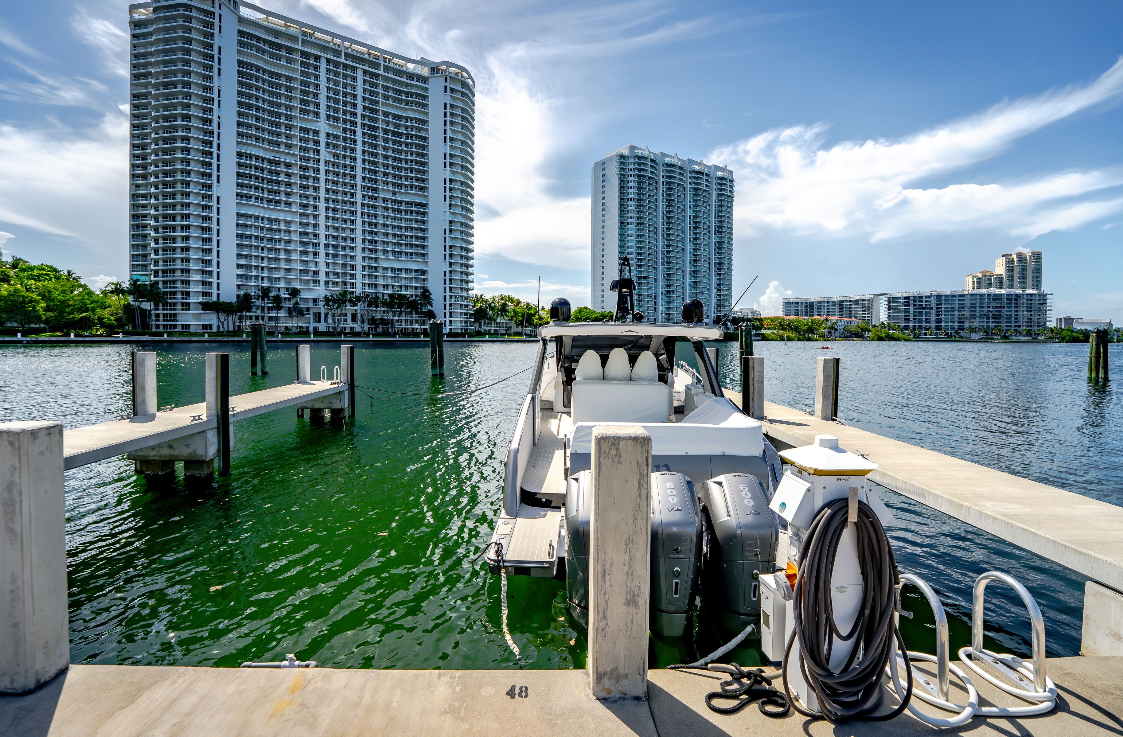  3916 Island Estates Dr, Aventura, FL, 33160 - 物件實景