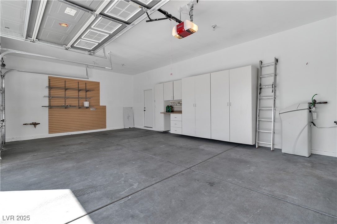 Las Vegas, Nevada, 89138, United States, 4 Bedrooms Bedrooms, ,4 BathroomsBathrooms,Residential,For Sale,1836630