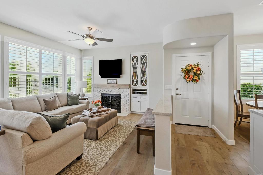 San Diego, California, 92128, United States, 2 Bedrooms Bedrooms, ,3 BathroomsBathrooms,Residential,For Sale,1920017