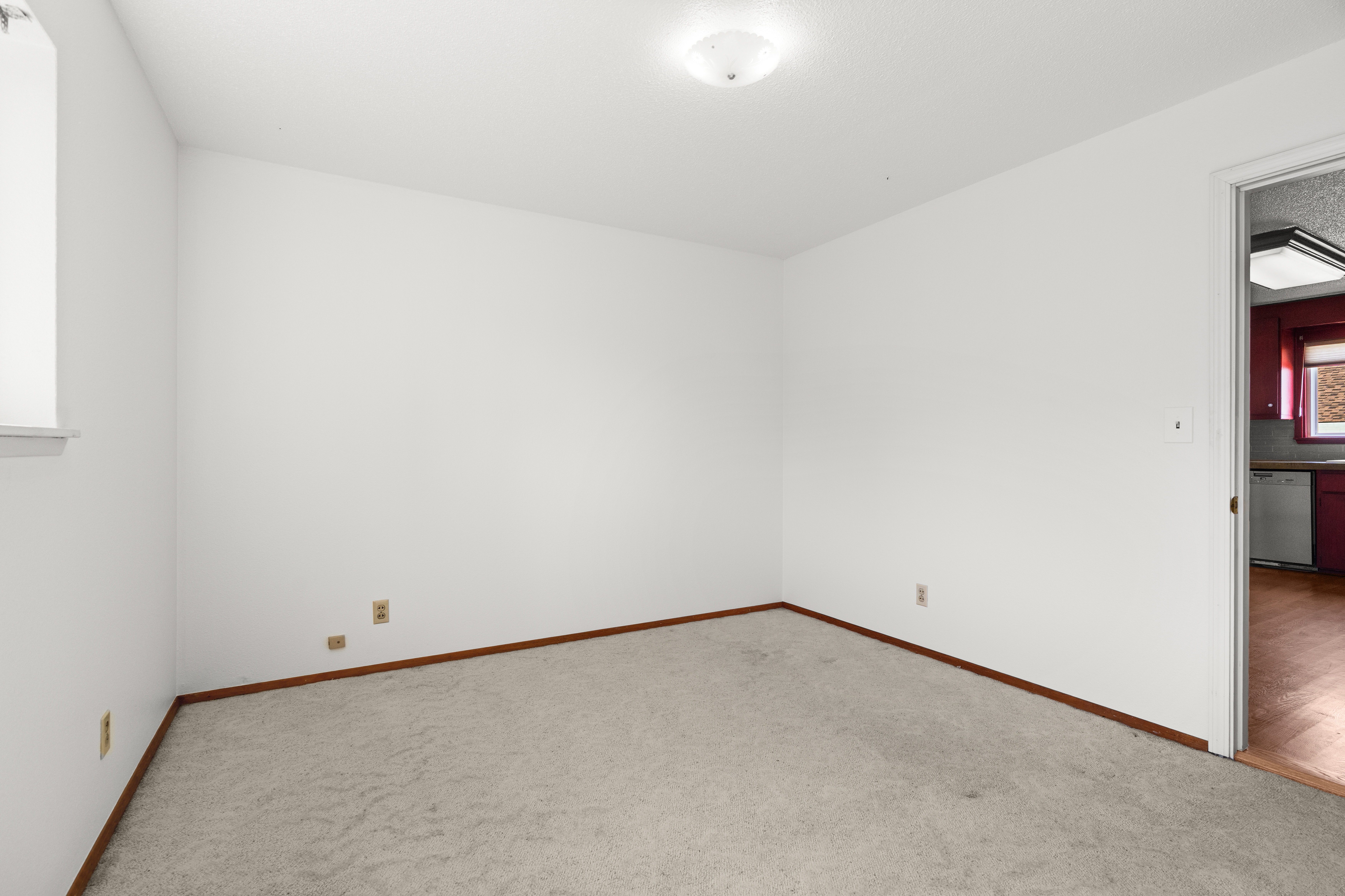  926 6th Ave SW - 物件實景