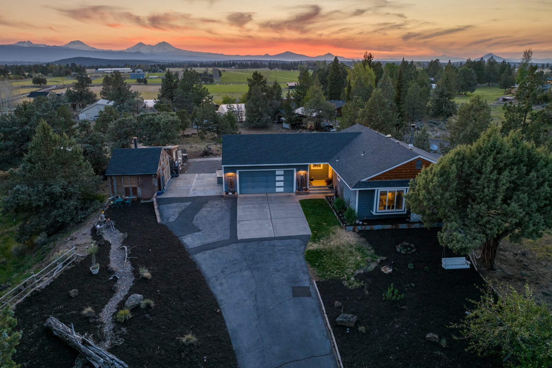  64911 Glacier View Drive Bend, OR 97703 - 物件實景
