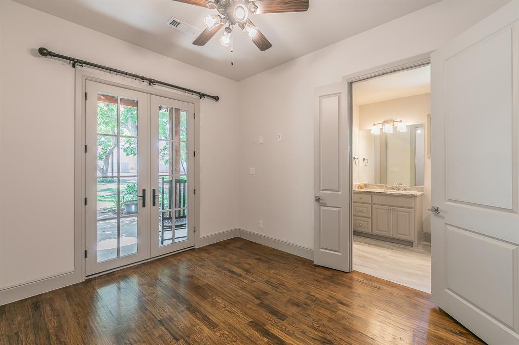 Grapevine, Texas, 76051, United States, 3 Bedrooms Bedrooms, ,4 BathroomsBathrooms,Residential,For Sale,1905682